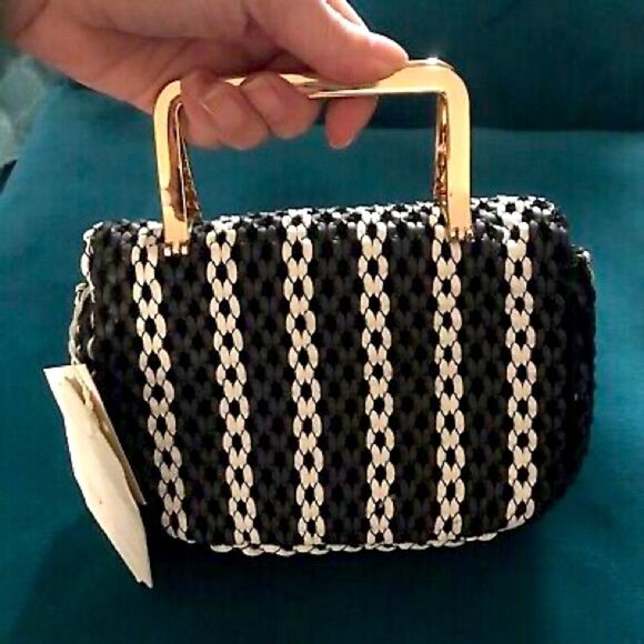 Cute Woven Mini Satchel - Picture 8 of 8